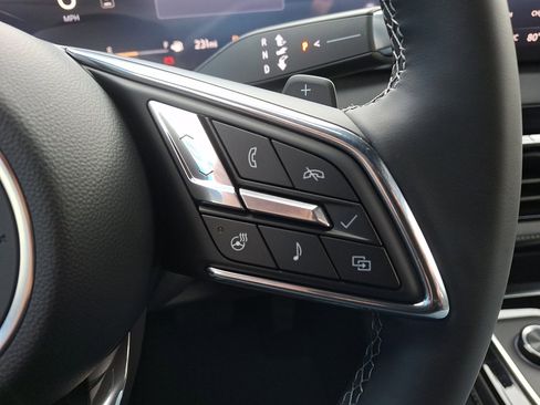 New 2026 Buick Enclave Preferred w/ Power Package image 21