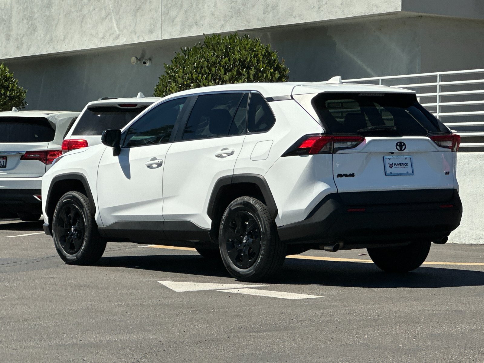 Used 2025 Toyota RAV4 LE FWD image 3