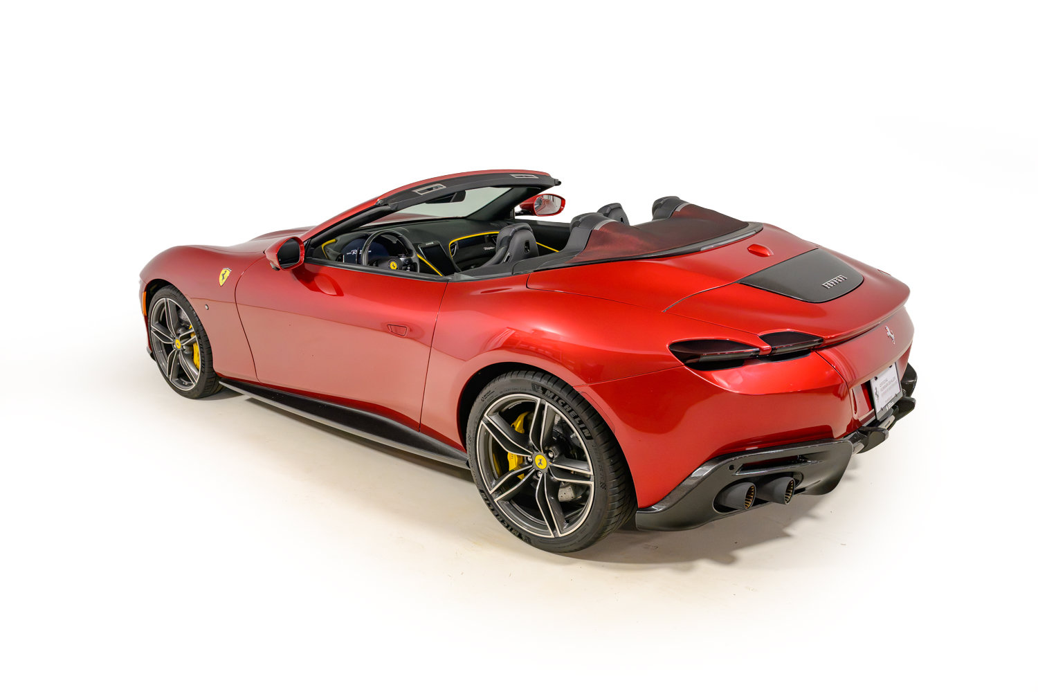 Certified 2024 Ferrari Roma Spider RWD image 4