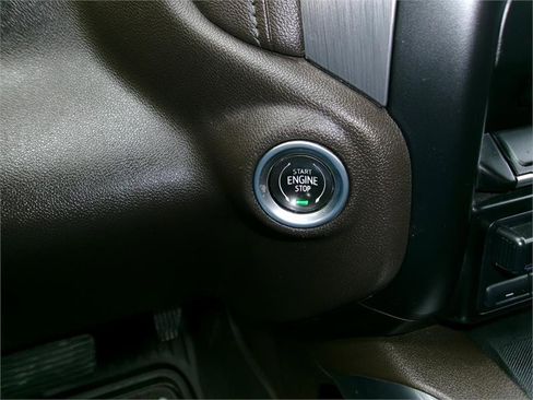 Used 2021 GMC Sierra 1500 Denali image 27