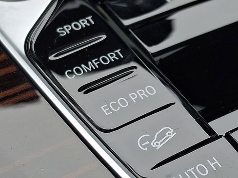 New 2026 BMW X5 xDrive40i AWD/4WD image 16