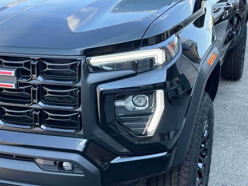 New 2026 GMC Canyon Elevation w/ Convenience Package image 9