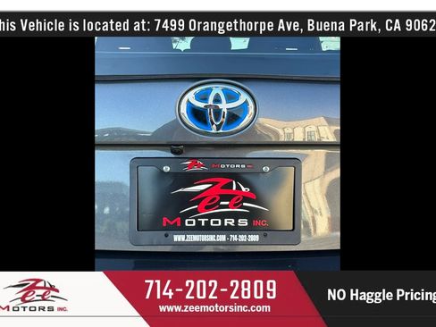 Used 2020 Toyota Prius LE FWD image 59