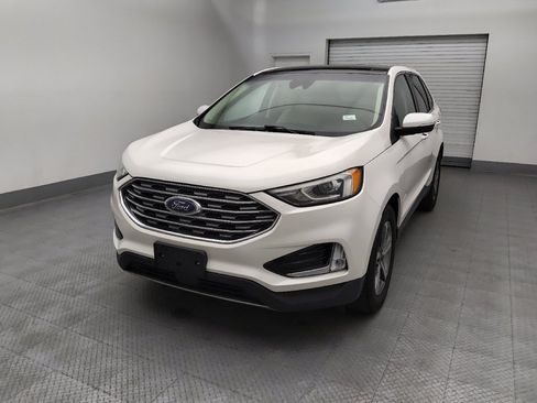 Used 2019 Ford Edge SEL w/ Equipment Group 201A FWD image 15