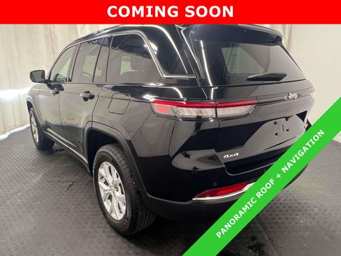 Used 2023 Jeep Grand Cherokee Limited AWD/4WD image 8