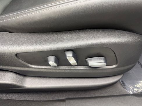 Used 2021 Cadillac XT6 Premium Luxury image 52