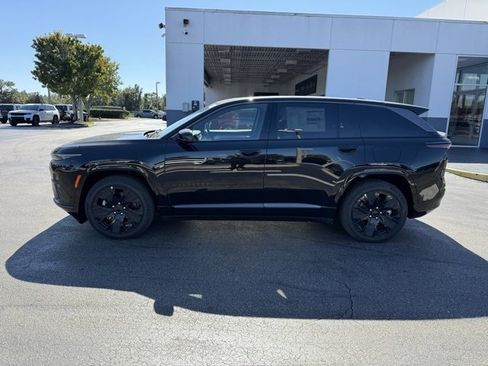 New 2025 Jeep Wagoneer S Launch Edition image 5