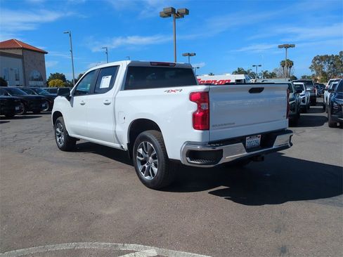 Certified 2025 Chevrolet Silverado 1500 LT image 6