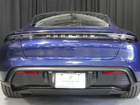 Certified 2021 Porsche Taycan image 15