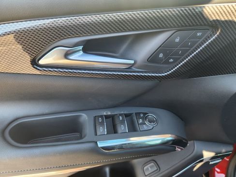 New 2026 Chevrolet Traverse High Country image 15