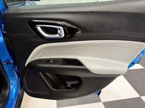 Used 2024 Jeep Compass Limited image 19