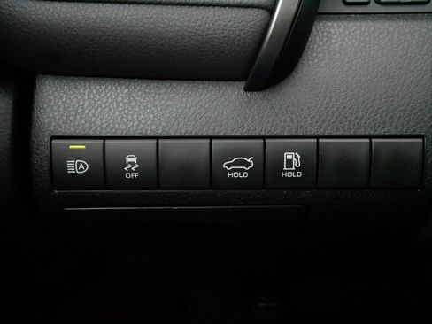 Certified 2024 Toyota Camry SE image 27