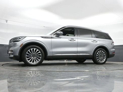 Used 2021 Lincoln Aviator Reserve w/ Elements Package Plus AWD/4WD image 26