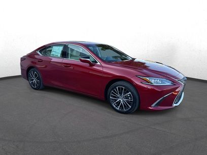 New 2025 Lexus ES 350 w/ Premium Package