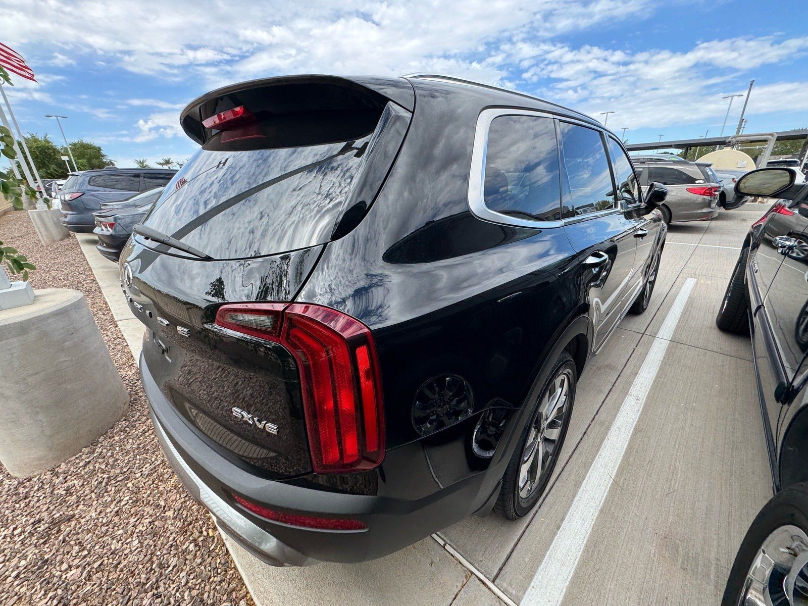 Used 2021 Kia Telluride SX AWD/4WD image 4