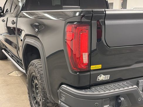 Used 2023 GMC Sierra 1500 AT4X w/ AT4X AEV Edition AWD/4WD image 15