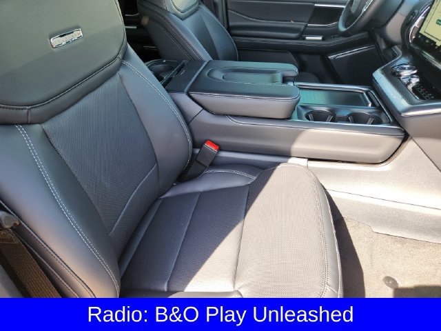 New 2027 Ford Expedition Platinum w/ Stealth Appearance Package RWD image 13