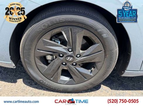 Used 2023 Hyundai Elantra SEL FWD image 5