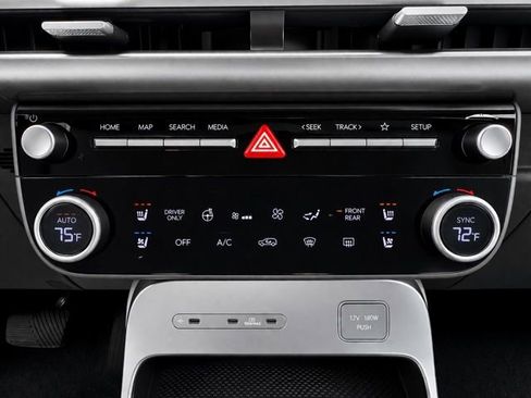 Used 2026 Hyundai Ioniq 9 SEL image 26