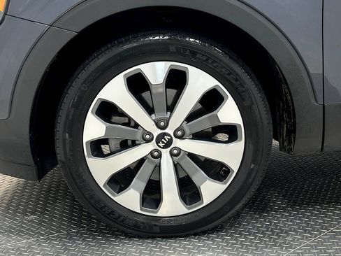 Used 2020 Kia Telluride S AWD/4WD image 40