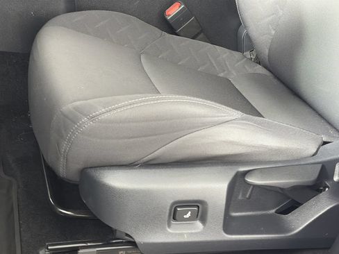 Used 2025 Toyota Tacoma SR RWD image 18
