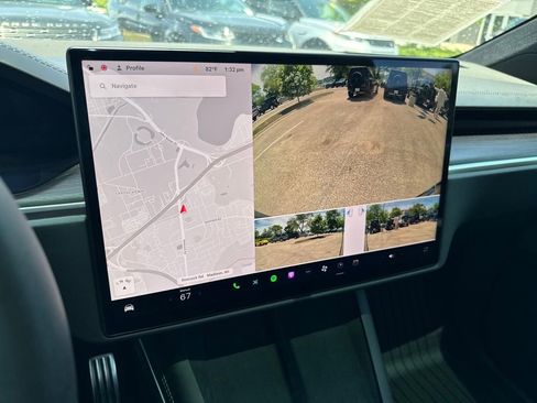 Used 2024 Tesla Model X AWD/4WD image 19