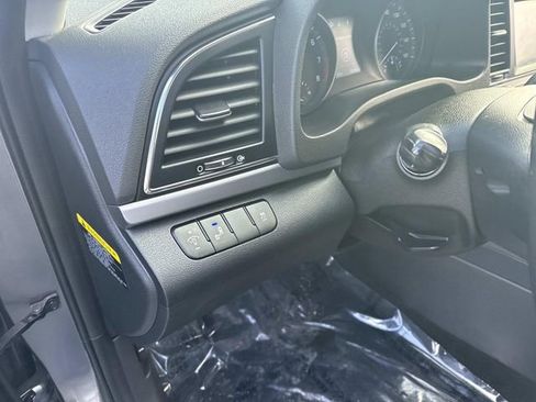 Used 2018 Hyundai Elantra Value Edition image 22