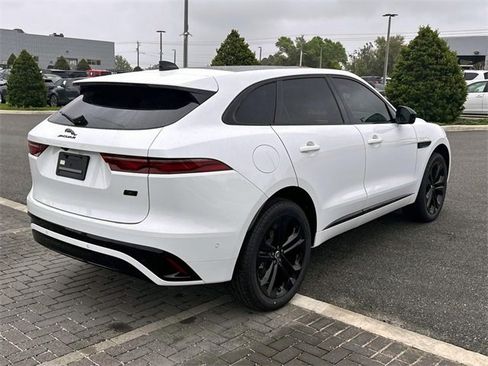 New 2026 Jaguar F-PACE R-Dynamic S image 6