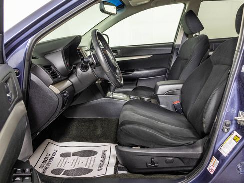 Used 2013 Subaru Outback 2.5i Premium AWD/4WD image 18