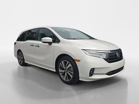Used 2024 Honda Odyssey Touring image 8
