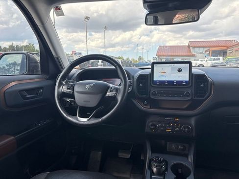 Used 2021 Ford Bronco Sport Outer Banks AWD/4WD image 13