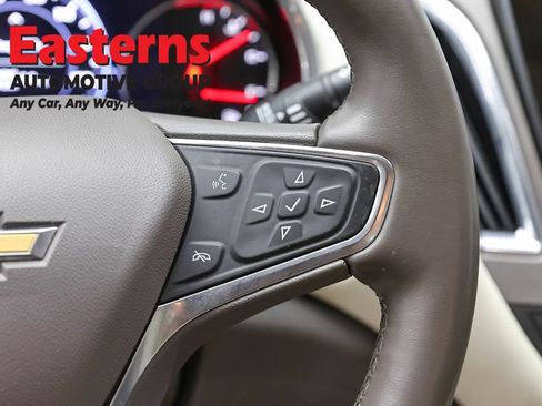 Used 2024 Chevrolet Malibu LT FWD image 16
