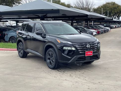 Used 2026 Nissan Rogue SV w/ Cold Weather Package FWD image 8
