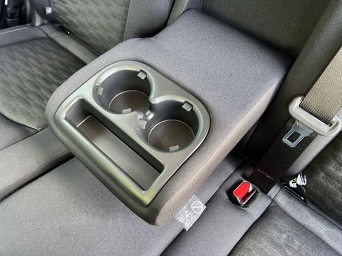 Used 2024 Nissan Pathfinder SV FWD image 20