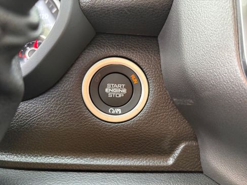 Used 2025 RAM 2500 Big Horn image 23