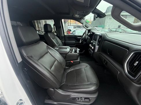 Used 2020 GMC Sierra 1500 SLT w/ Driver Alert Package II AWD/4WD image 20