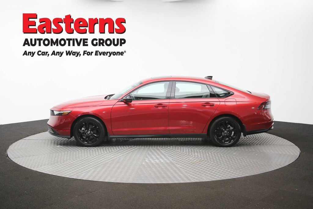 Used 2025 Honda Accord SE image 59