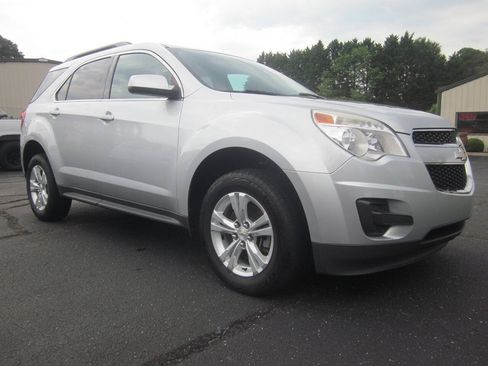 Used 2011 Chevrolet Equinox LT w/ Driver Convenience Package FWD image 22