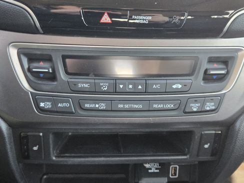 Used 2019 Honda Pilot EX-L image 17