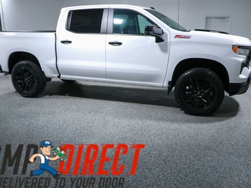 Used 2023 Chevrolet Silverado 1500 LT Trail Boss AWD/4WD image 6