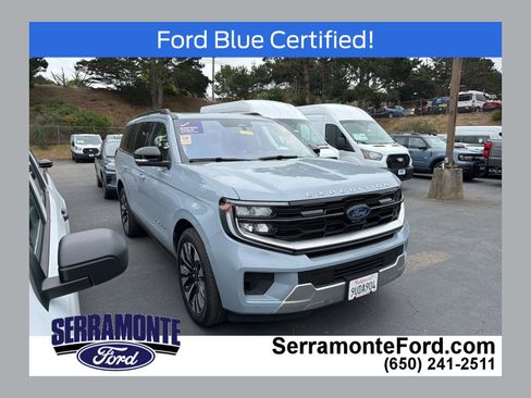 Certified 2025 Ford Expedition Platinum w/ Driver's Package AWD/4WD image 1