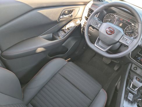 New 2026 Nissan Rogue Rock Creek image 19