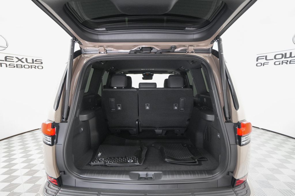 Used 2024 Lexus GX 550 AWD/4WD image 22