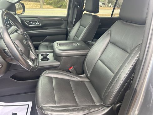 Used 2021 Chevrolet Tahoe Z71 w/ Z71 Signature Package image 15