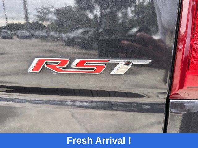 Used 2023 Chevrolet Silverado 1500 RST w/ Z71 Off-Road Package AWD/4WD image 39