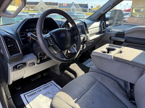 Used 2021 Ford F250 XLT w/ FX4 Off-Road Package image 15