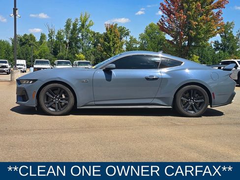 Used 2024 Ford Mustang GT RWD image 4
