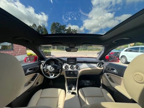 Used 2017 Mercedes-Benz GLA 250 4MATIC image 14