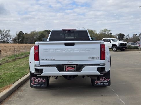 New 2026 Chevrolet Silverado 3500 High Country w/ Technology Package image 4