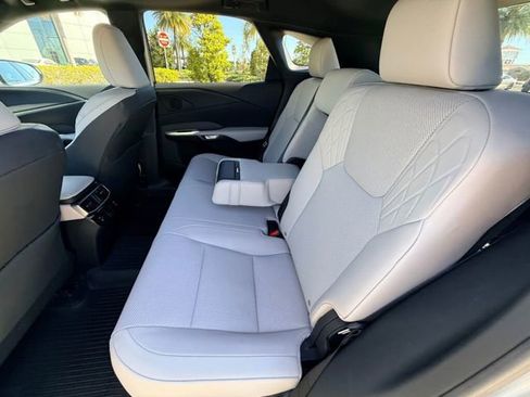 Certified 2023 Lexus RX 350 Premium image 18